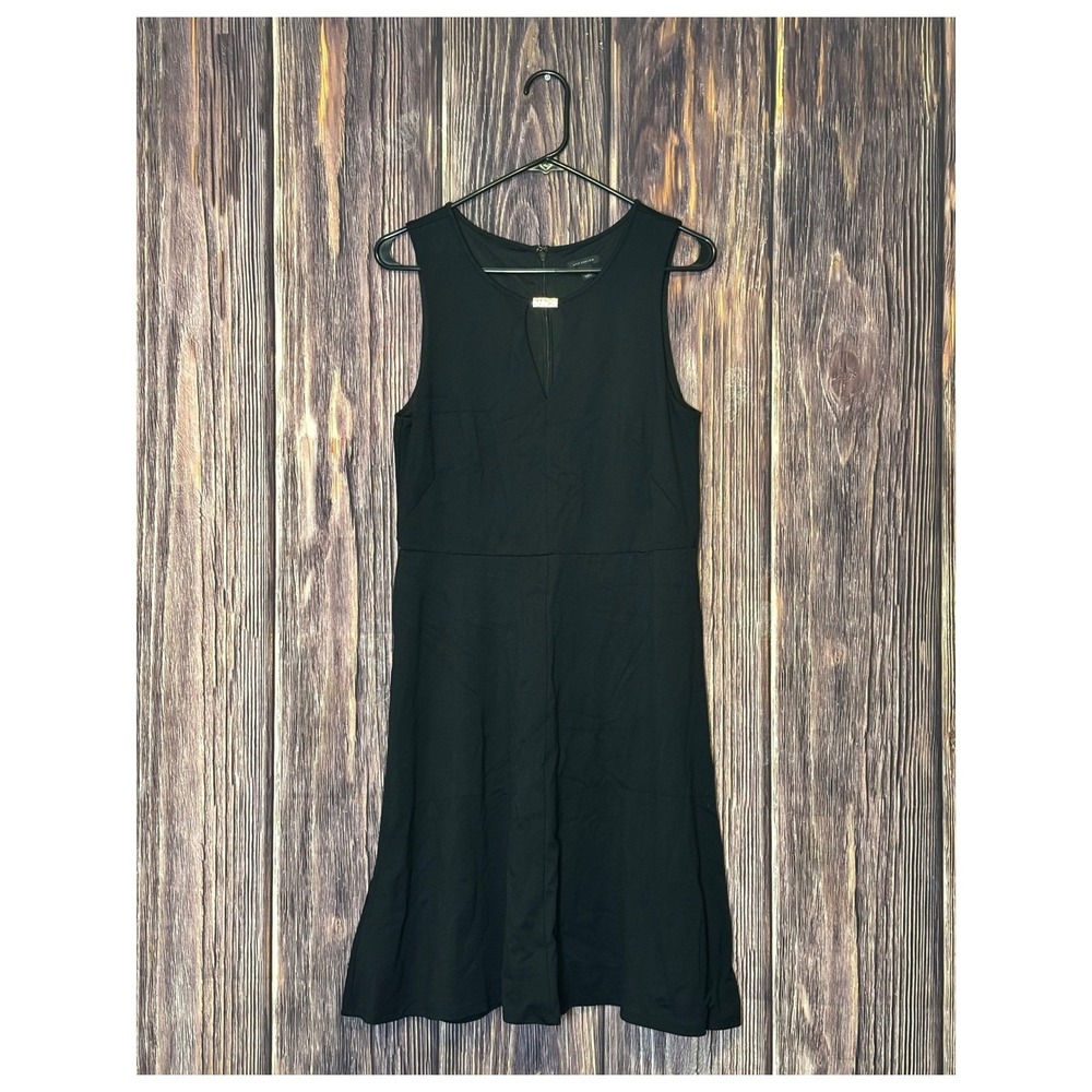 Ann Taylor Dress Womens 10 Black Sleeveless V-Neck Midi Keyhole Sheath